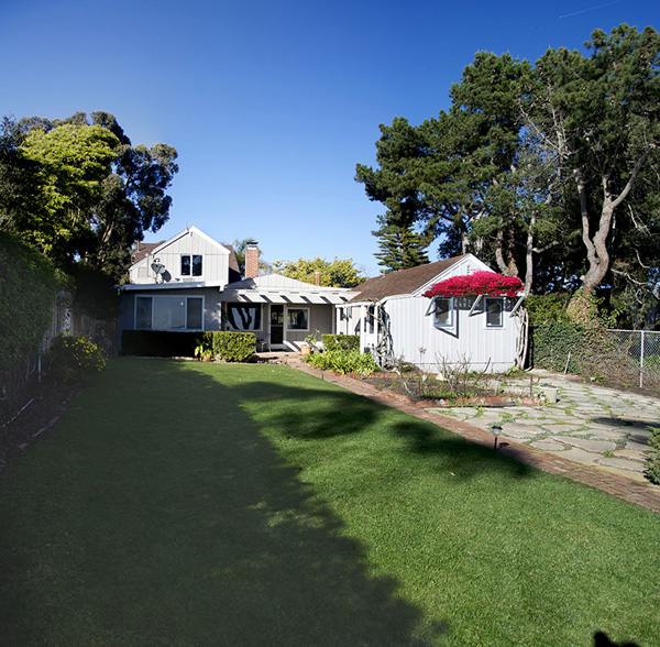 2345 Edgewater Way exterior, an oceanfront home in Santa Barbara